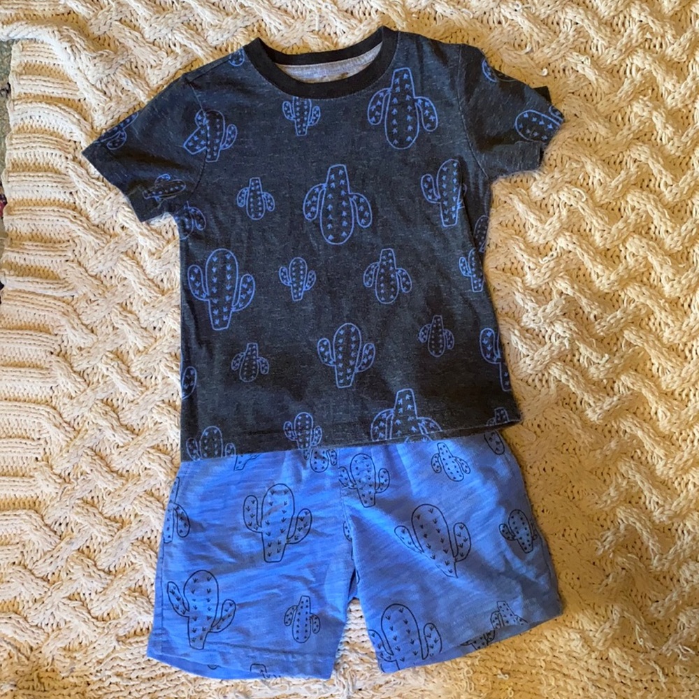 Cat and jack cactus tshirt /shorts combo
